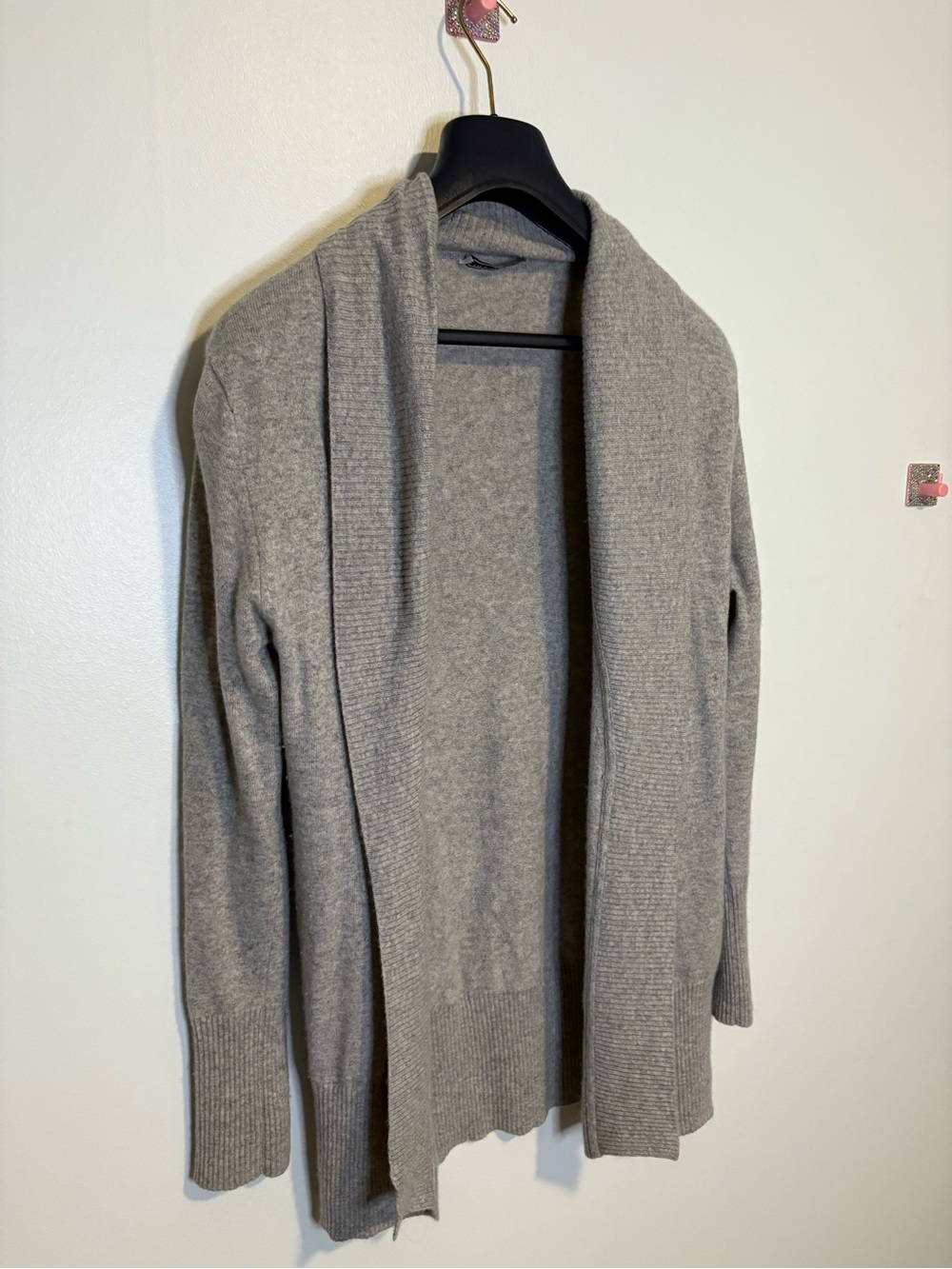 100% Cashmere Open-Front Gray Cardigan and Pants Set - Picture 2 of 8